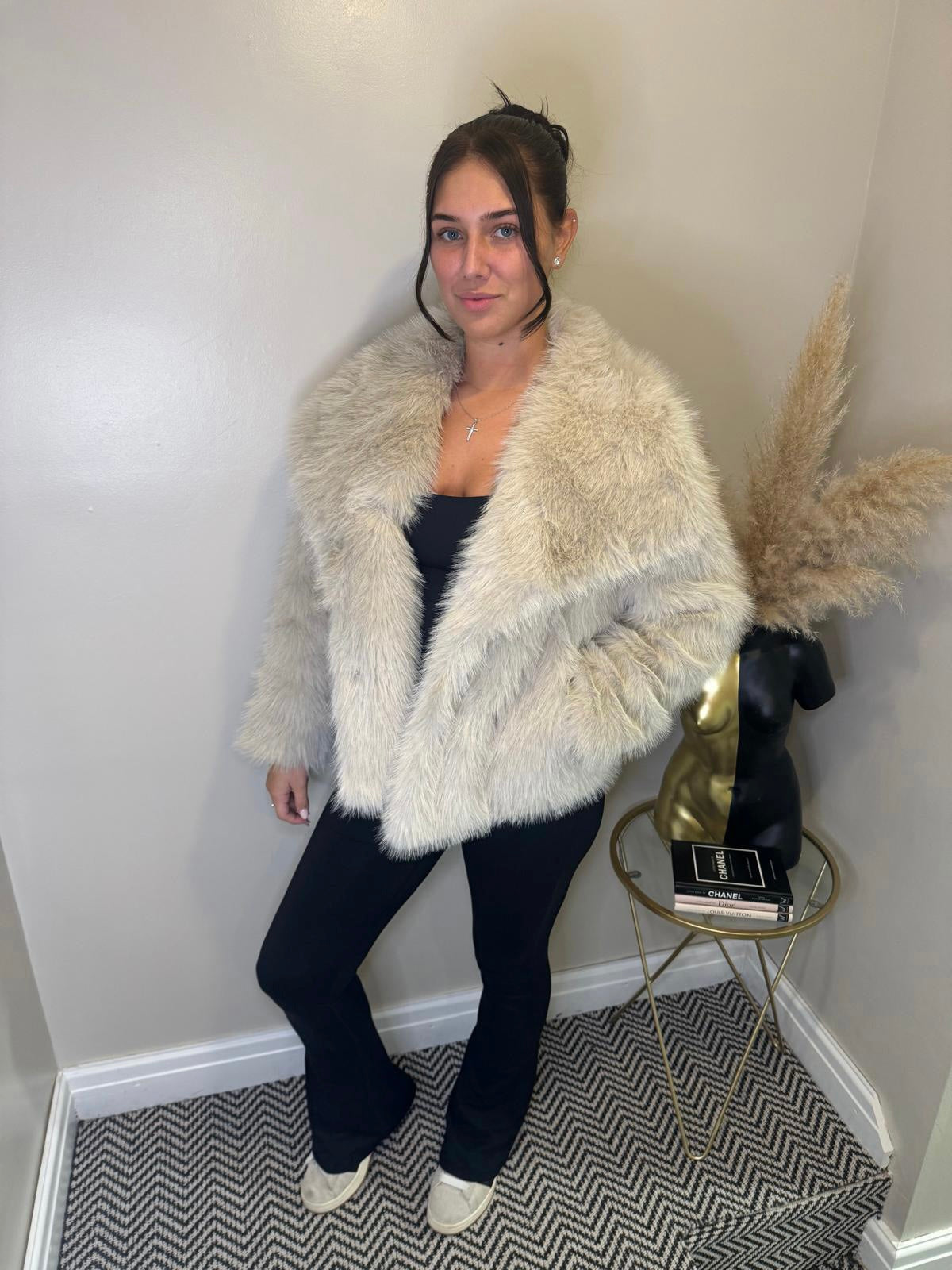 Fur coat in beige
